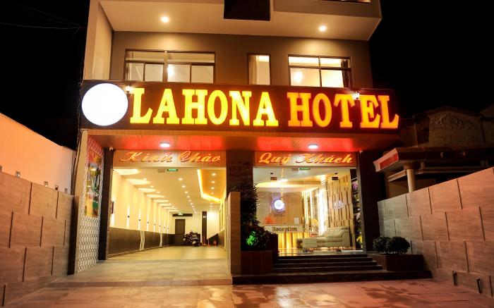 Lahona Hotel