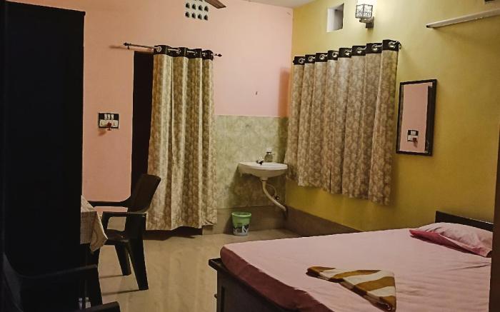 Hotel Olive Gardens Puri - Private Garden Villa