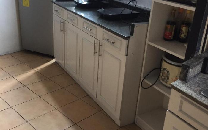 Clean & Affordable | Studio Makati J301
