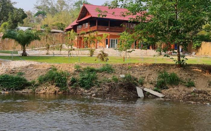 Khun Khao Mae Nam Chan ขุนเขาแม่น้ำจันโฮมสเตย์ 4คน
