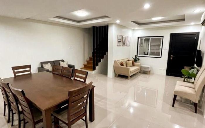 New Big Cozy 3 Bedroom House