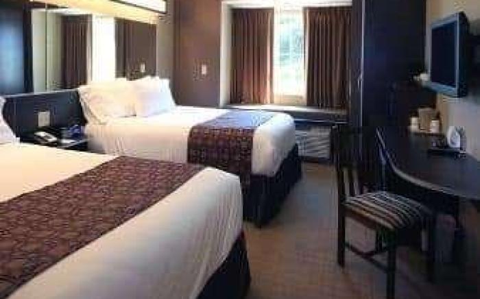 Microtel Inn & Suites - Triadelphia