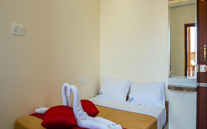 Le Suresh Residency