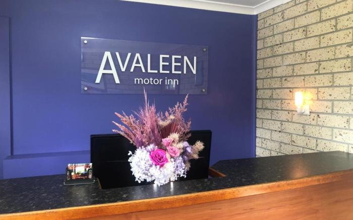 Avaleen Lodge Motor Inn