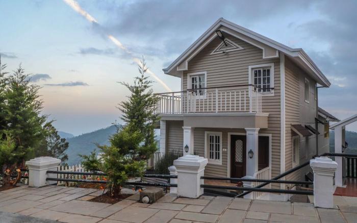 Eagles Wings Abode by Indo Stays