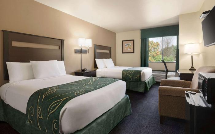 Travelodge by Wyndham Brunswick near Fredrick