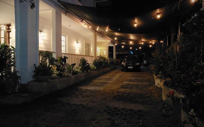 Catalina's Homestay (4 pax)