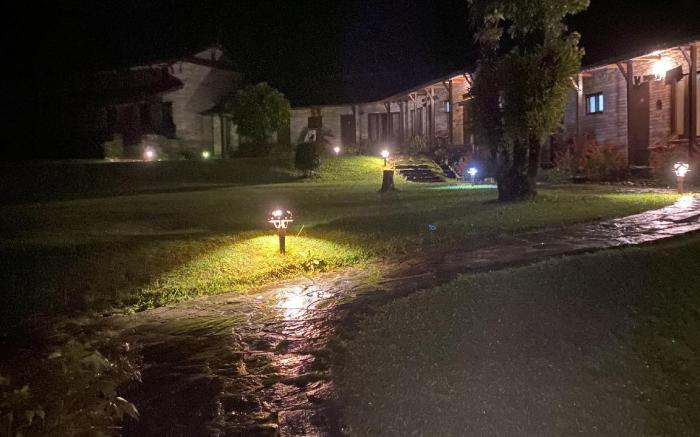 Mountain Lodges of Nepal, Tomijong