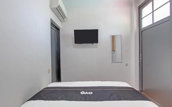 Collection O 93028 Homestay Joglo Ibu