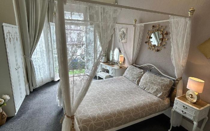 The little Emily Guest House