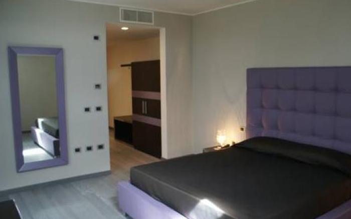 Blue Hotel