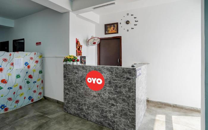 Hotel O Omi Rooms