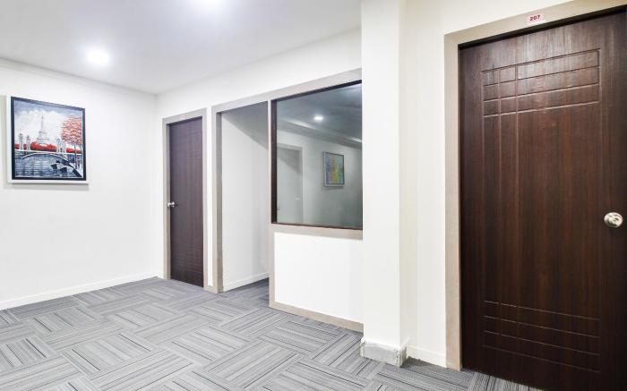 Hotel O Holiday Banjara