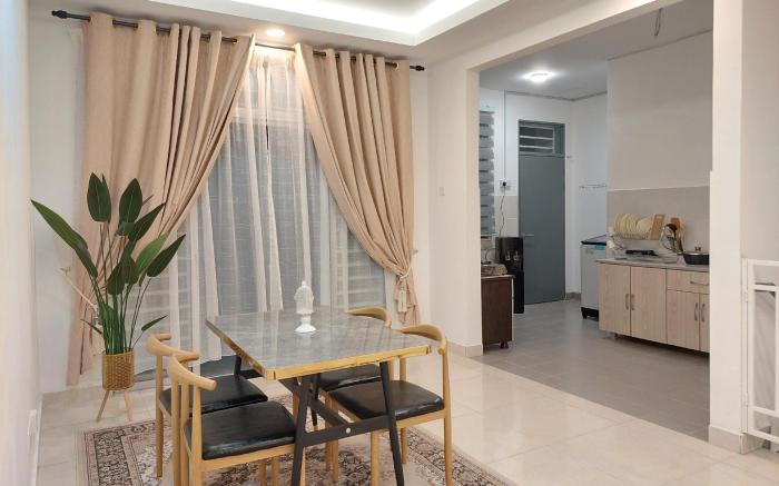 Anis Homestay Nilai