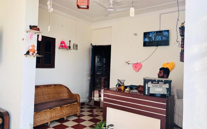 GREEN DANDI HOMESTAY