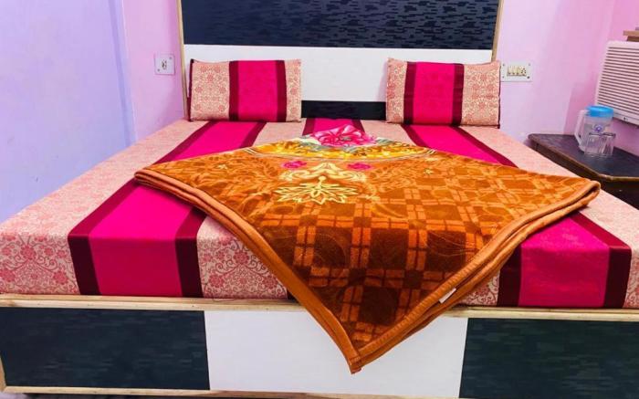 Hotel Hari Ganga Haridwar -Near By Railway Station