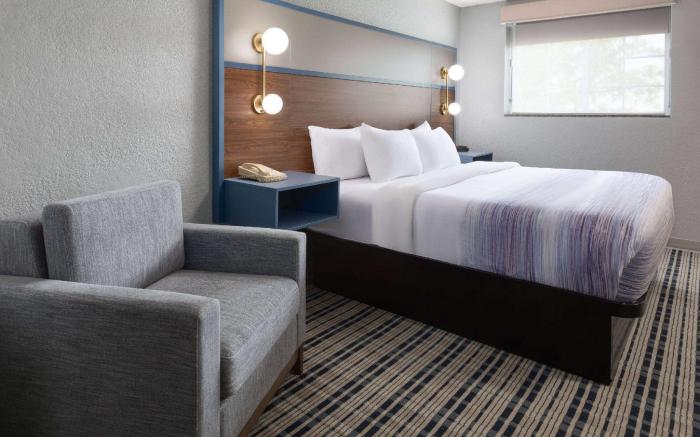 AmericInn by Wyndham Grinnell