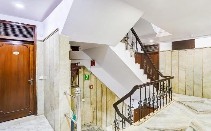 Hotel O Paharganj Near Railway Station Formerly Chand Palace