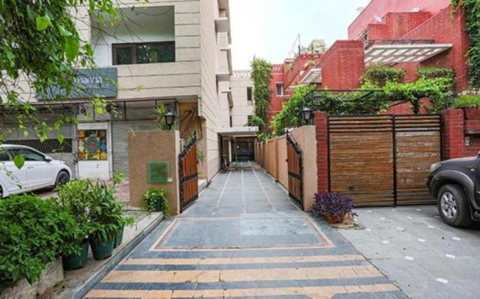 Hotel  Khanna Residency