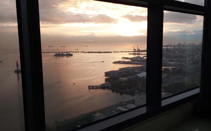 Magnificent View of Manila Bay,US Embassy (3 BR)