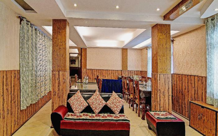 Hotel O Shanti Palace