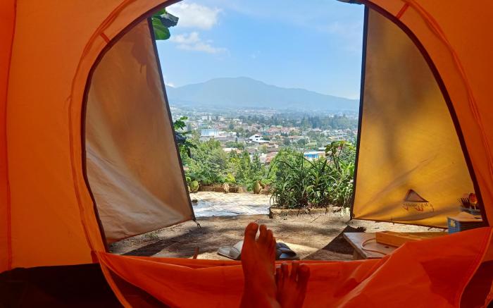 Glamping ReaVeeCafe Puncak Tenda 1 Orang