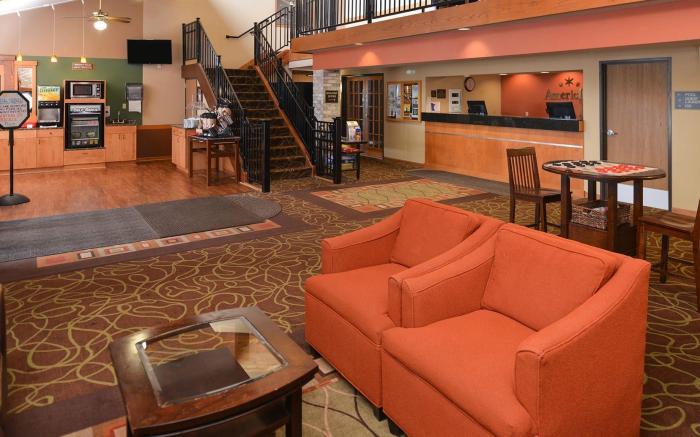 AmericInn by Wyndham Fergus Falls - Conference Center