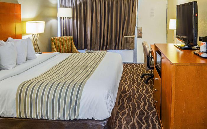 Econo Lodge Inn & Suites Hardeeville-I-95