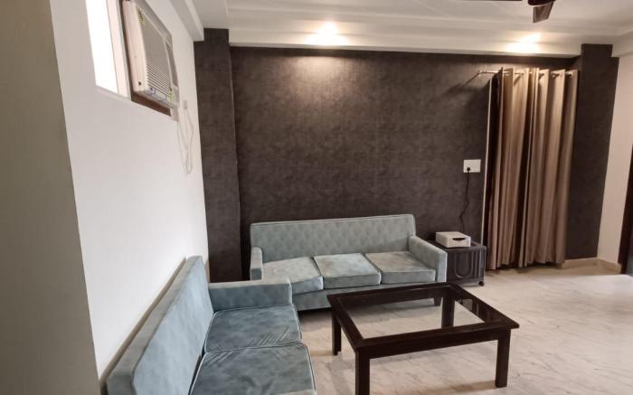 Glory Homes 85 - 2 BHK Apartment for Homestay