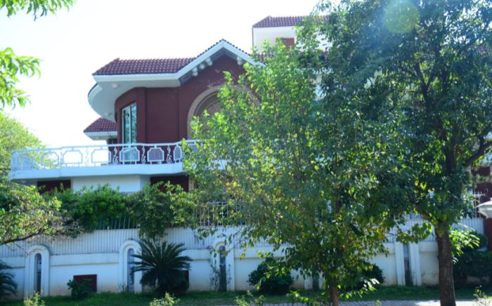 Baani Signature Hotel