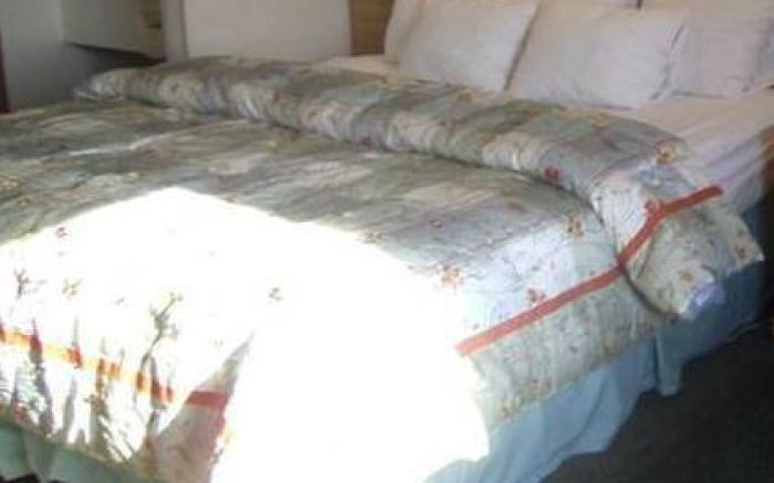 Pleasant Stay Inn & Suites