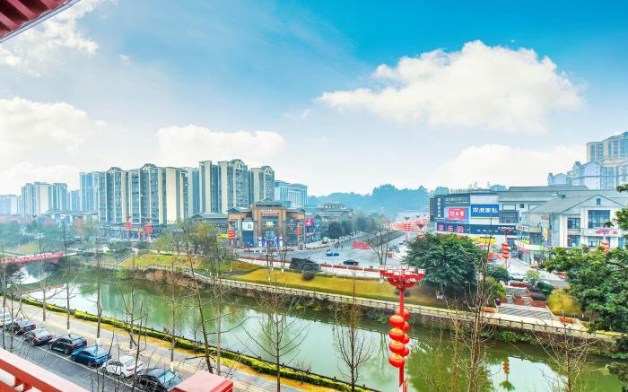 Country Inn & Suites by Radisson Meishan Danling Jucheng
