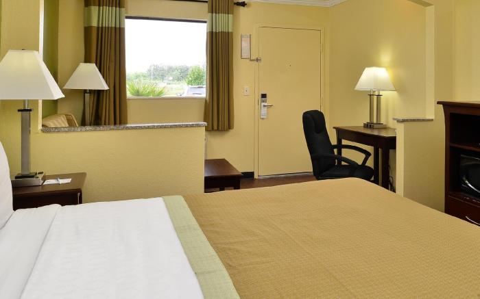 Americas Best Value Inn Winona