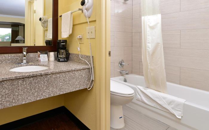 Americas Best Value Inn Winona