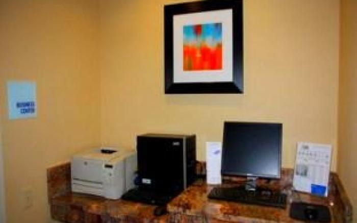 Holiday Inn Express Ludlow By IHG