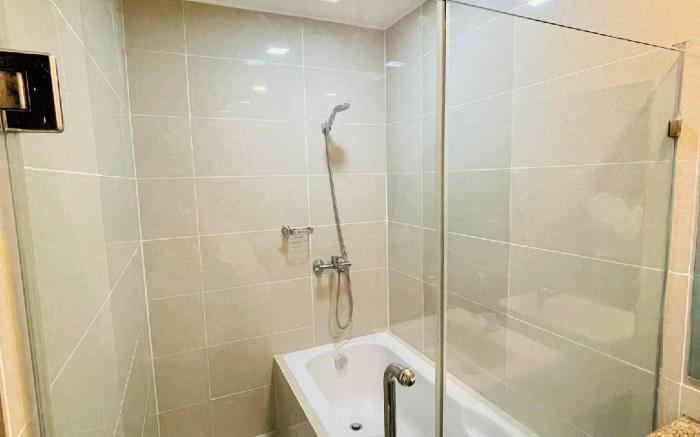 Mactan Newtown One bedroom with 2 Seaview beds 