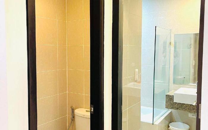 Mactan Newtown One bedroom with 2 Seaview beds 