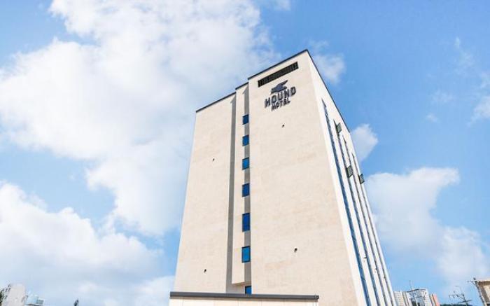 Hound Hotel Gijang Osiria