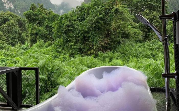 Bridge Hill Cafe Glamping