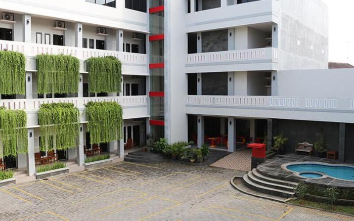 Grand Mutiara Hotel