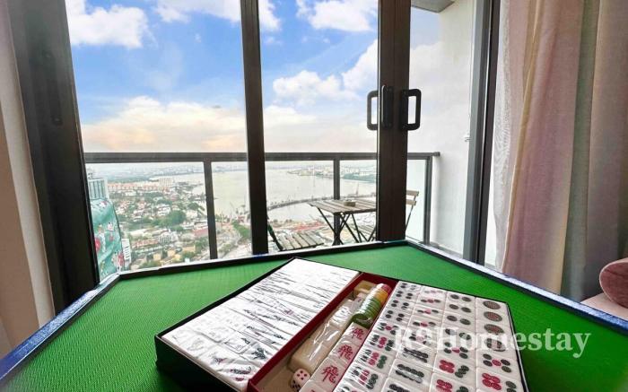 R&F Seaview Delight @ Level 33 - 2BR 8-12Pax