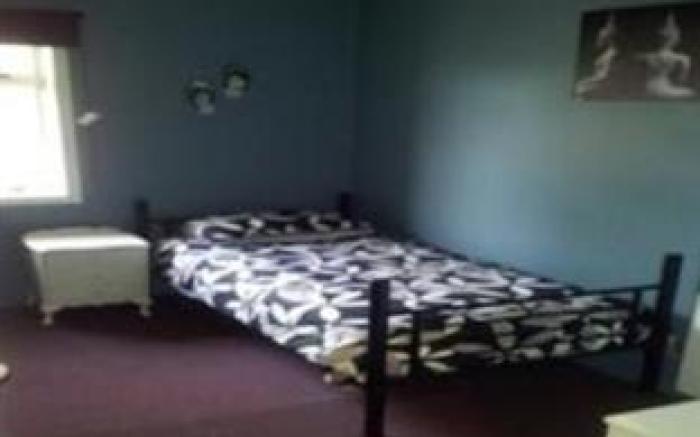Crash Palace Backpackers