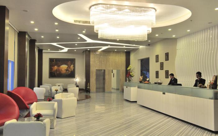 The Grand JBR Hotel