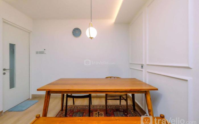 ModernLook 2BR Sentul Tower Apartment By Travelio