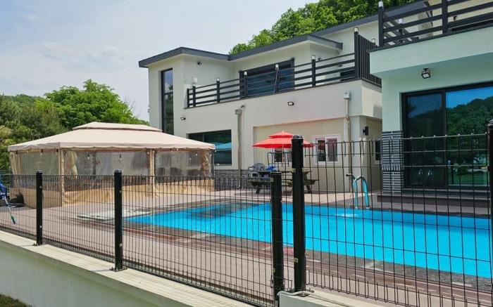 Wonju Gwirae 630 Dog Pool Villa