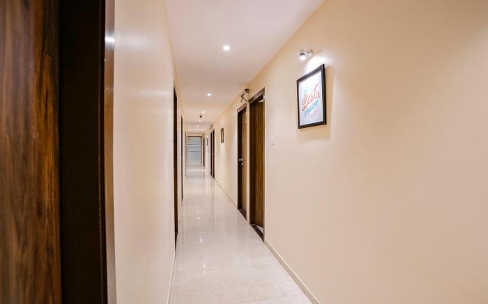 FabExpress Wynd - Nr. Mumbai International Airport