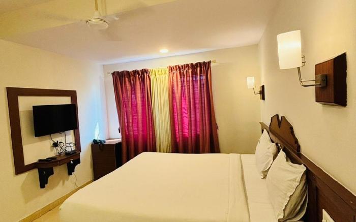 Hotel Sandalwood Inn