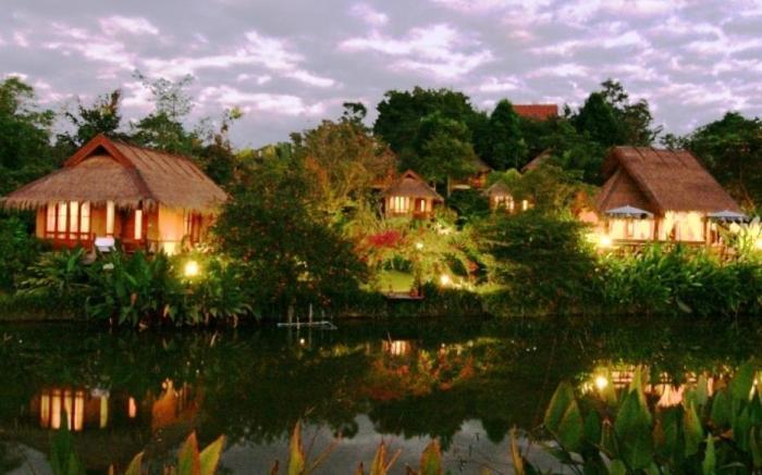 Pura Vida Pai Resort