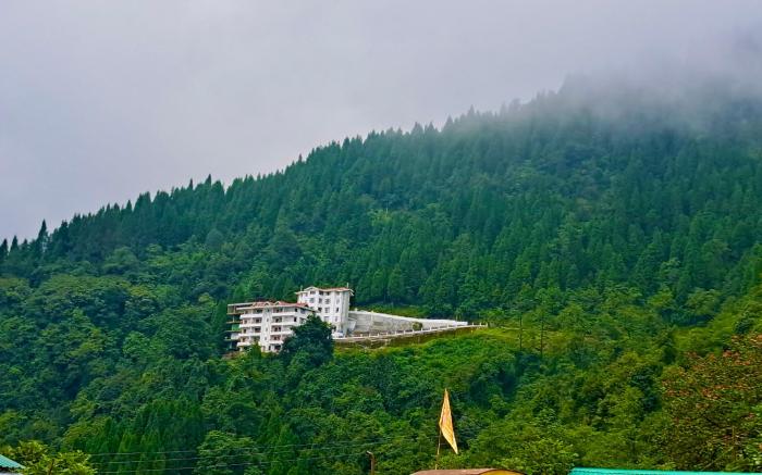 Voyage Glenz Resort