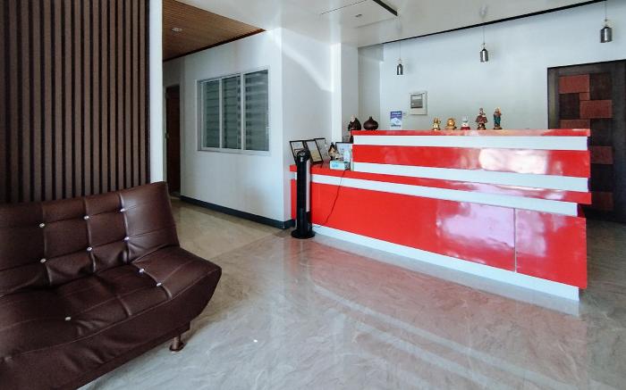RedDoorz @ LQJ Hotel Old Buswang Kalibo